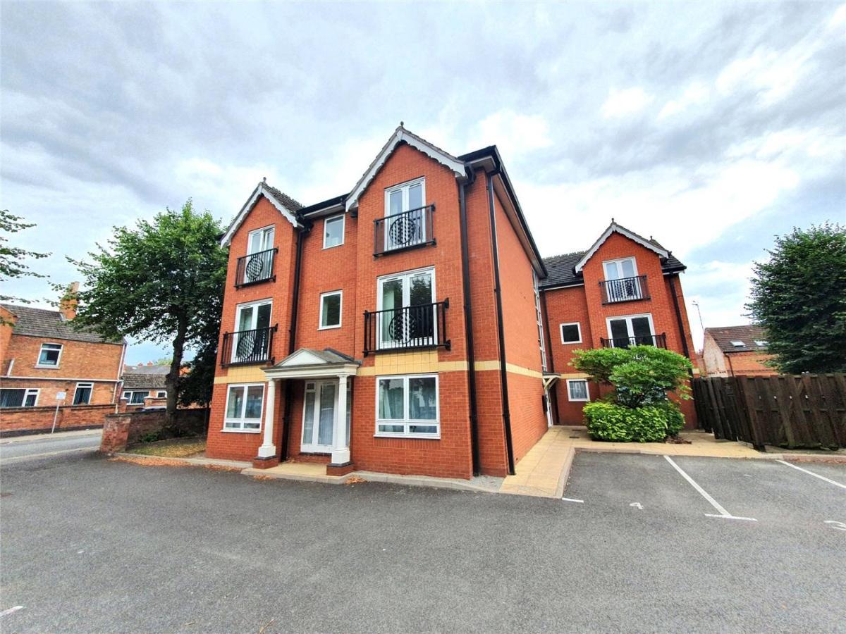 Luxury Spacious Apartment- Sleeps 4 Loughborough Exterior photo