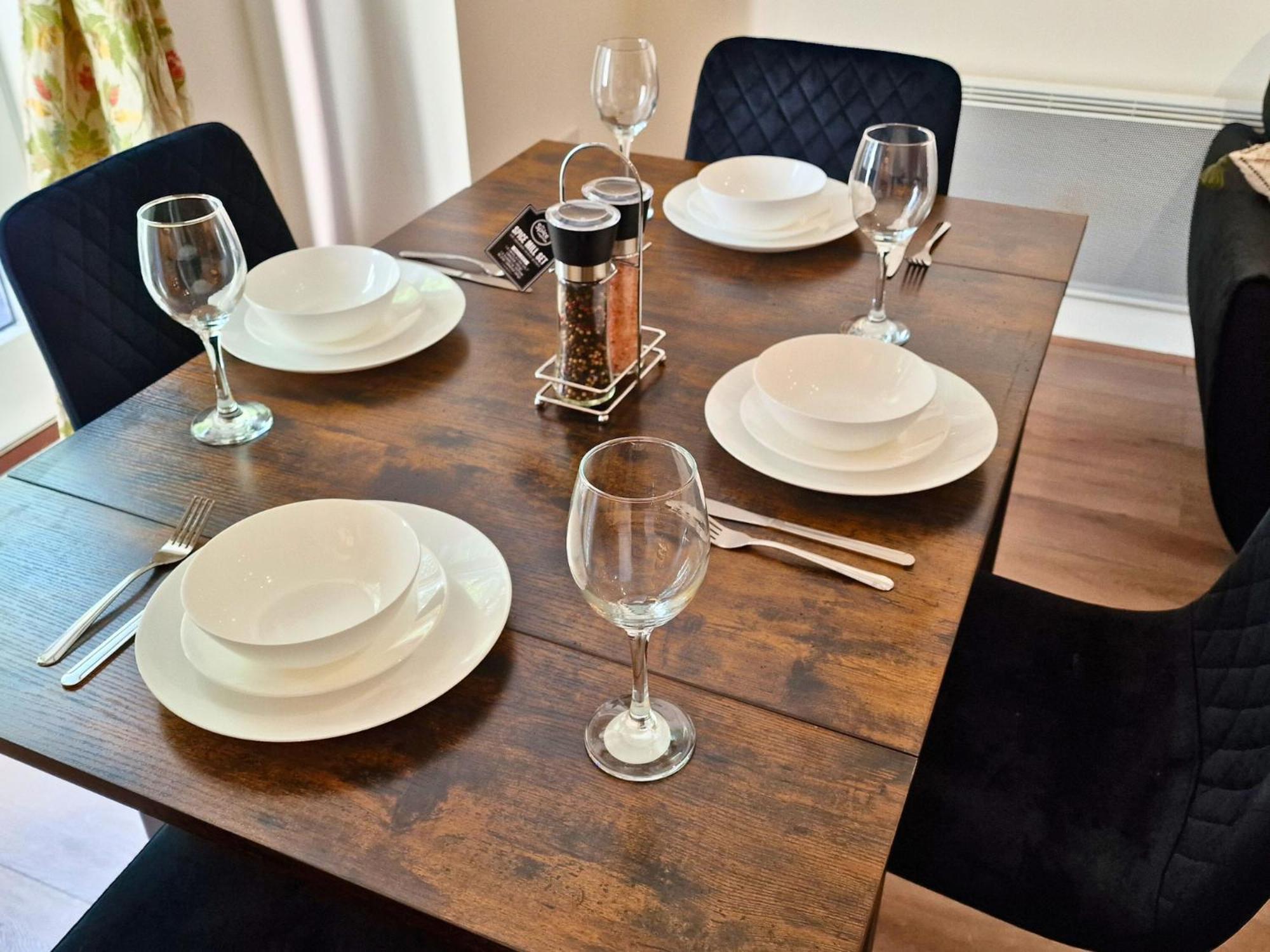 Luxury Spacious Apartment- Sleeps 4 Loughborough Exterior photo